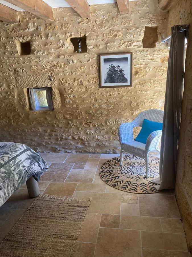 Вілла Logis Des 4 Fees Et Son Bain Nordique Sainte-Nathalene Екстер'єр фото
