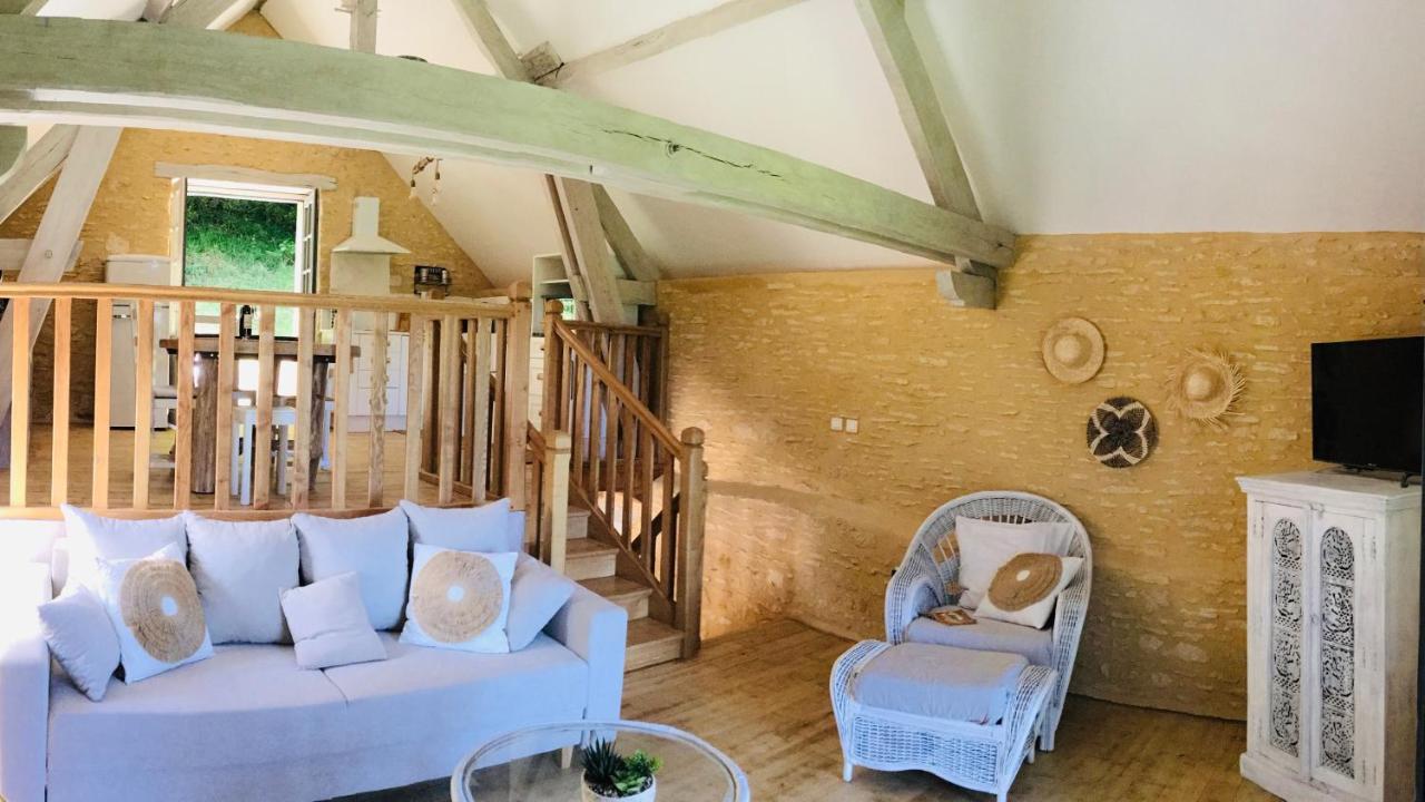 Вілла Logis Des 4 Fees Et Son Bain Nordique Sainte-Nathalene Екстер'єр фото